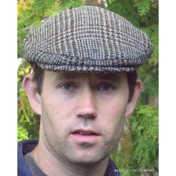 Harris Tweed Brown Plaid Houndstooth Flat Cap